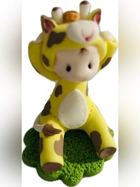 Cute Yellow Giraffe Cartoon Baby Figurine Cake Topper Nursery Decor Doll 2.5"